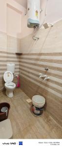 Deviksha Home Stay