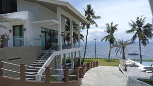 Costa Anita Seaside Resort