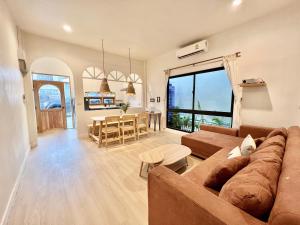 Surfer House Patong Center 3 Bedrooms