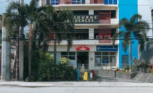 RedDoorz @ Melbourne Suites Makati