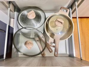 Rockwell View Acqua Iguazu Tower 17th flr Mandaluyong-Makati 1BR