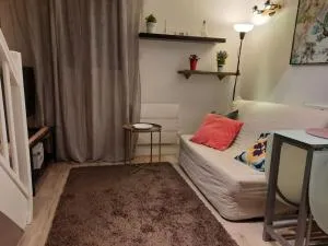 Charming Duplex near Disney - Conches