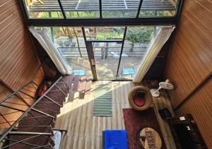 Wild root stay- Orchid Chalet