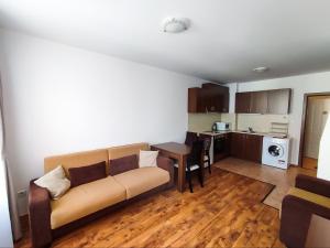 "Mountain Dream" Apartments 200m from Ski Road