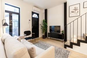 FLH Alameda Studio l