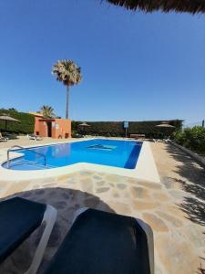 APARTAMENTO DUPLEX con piscinas y MARAVILLOSAS VISTAS AL MAR