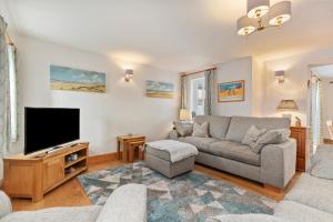 Two Hoots - Peaceful Cottage Rural views