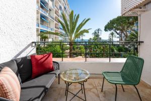 2 Bed Sea View in Marbella SKOL