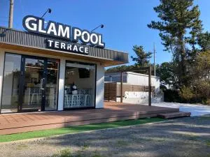 Glam Pool Terrace Shizunami - Shirowa