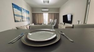 Flat em Hotel com piscina, garagem, Wi-fi e Limpeza diária