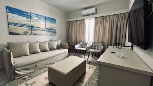 Flat em Hotel com piscina, garagem, Wi-fi e Limpeza diária