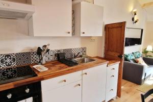 Cocon ensoleillé centre ville historique, Clim Wifi 4 people