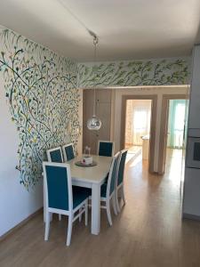 Ana’s 2 bedrooms lovely flat