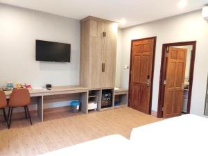 Khang Hotel CD - by BAY LUXURY