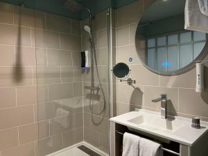 Hotels Hotel Normandy : Suite