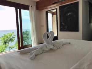 lanta marie villa sunset and seaview klongnin beach