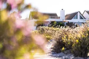 Sunrise Beach Cottage - West Point