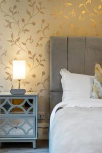 The Ivy Suite - Spacious London 3-Bed