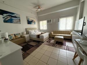 JK Suites Cheer B126