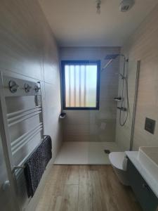 Duplex neuf T3 terrasse et jardin proche plages