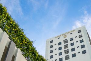 Ivory Residences I Premium Apartment l Close to Malls I Downtown I Managed by Bleuspace