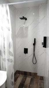 Апартамент Хангар 94