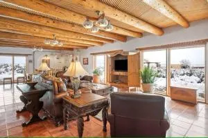 Taos Views Forever - Taos Junction