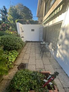 Messenahe Moderne Zwei-Zimmer-Wohnung 42qm