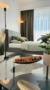 Green Den Pacii - Militari