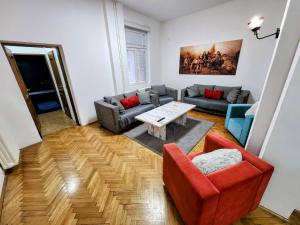 Three-Bedroom Apartment room in Authentic Belgrade Centre - Apartment Ethnica 1