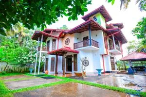 Bali Golden - Walahanduwa