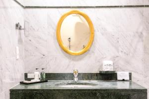 Hotels La Ferme Saint Simeon Spa - Relais & Chateaux : photos des chambres