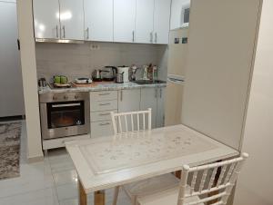 Maxima Apartment