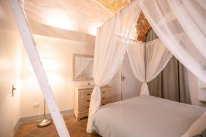 Azzurra Elegant Apartment