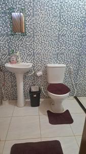 Suítes Privativas com Piscina NÃO é Casa Inteira 100m da Praia