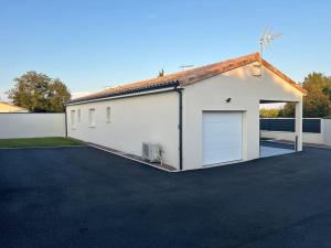 Maison Chaleureuse à 10 min du Futuroscope