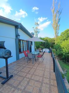 CASA FRENTE Al RIO VALLE HERMOSO