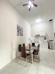 D Three Houze Banyuwangi 3Br