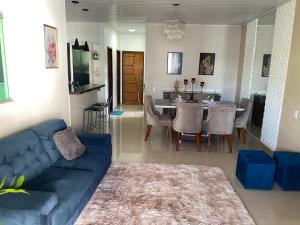 Casa Grande com 2 quartos e 3 camas