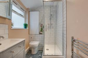 Central Brighton flat, 3 bedrooms, sleeps 6, close to shops and beach