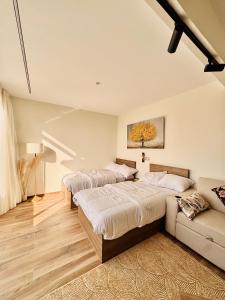 Akasia Pyramids View