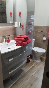 Sejours chez l'habitant Les Chambres des 4 Vents - Chambres doubles a l-etage : photos des chambres