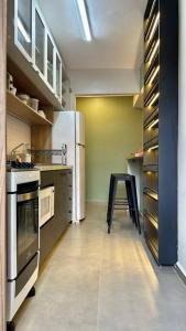 Luxo & Conforto no melhor do Guarujá, 250m Praia