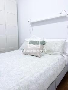 The Happy Place Santa Cruz, by Nivariahost