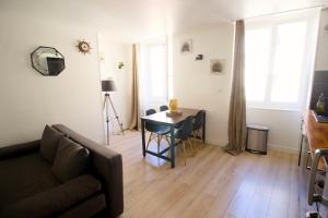 Appartements Triplex Lumineux a Cherbourg, hyper centre, 2 pas du Port & Vie Nocturne, Intendance Luxury Host : photos des chambres