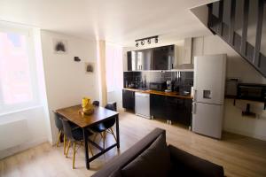 Appartements Triplex Lumineux a Cherbourg, hyper centre, 2 pas du Port & Vie Nocturne, Intendance Luxury Host : photos des chambres