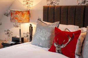 Invercreran House