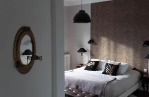 La Villa Côté Cour - 迪南