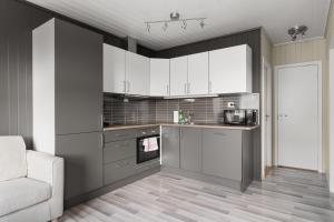 ARCTIC HOMES - Nordic Oasis