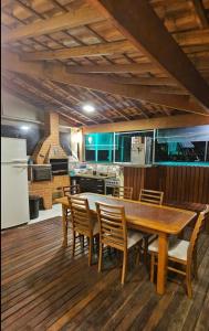 Cobertura Premium vista pro mar, com piscina